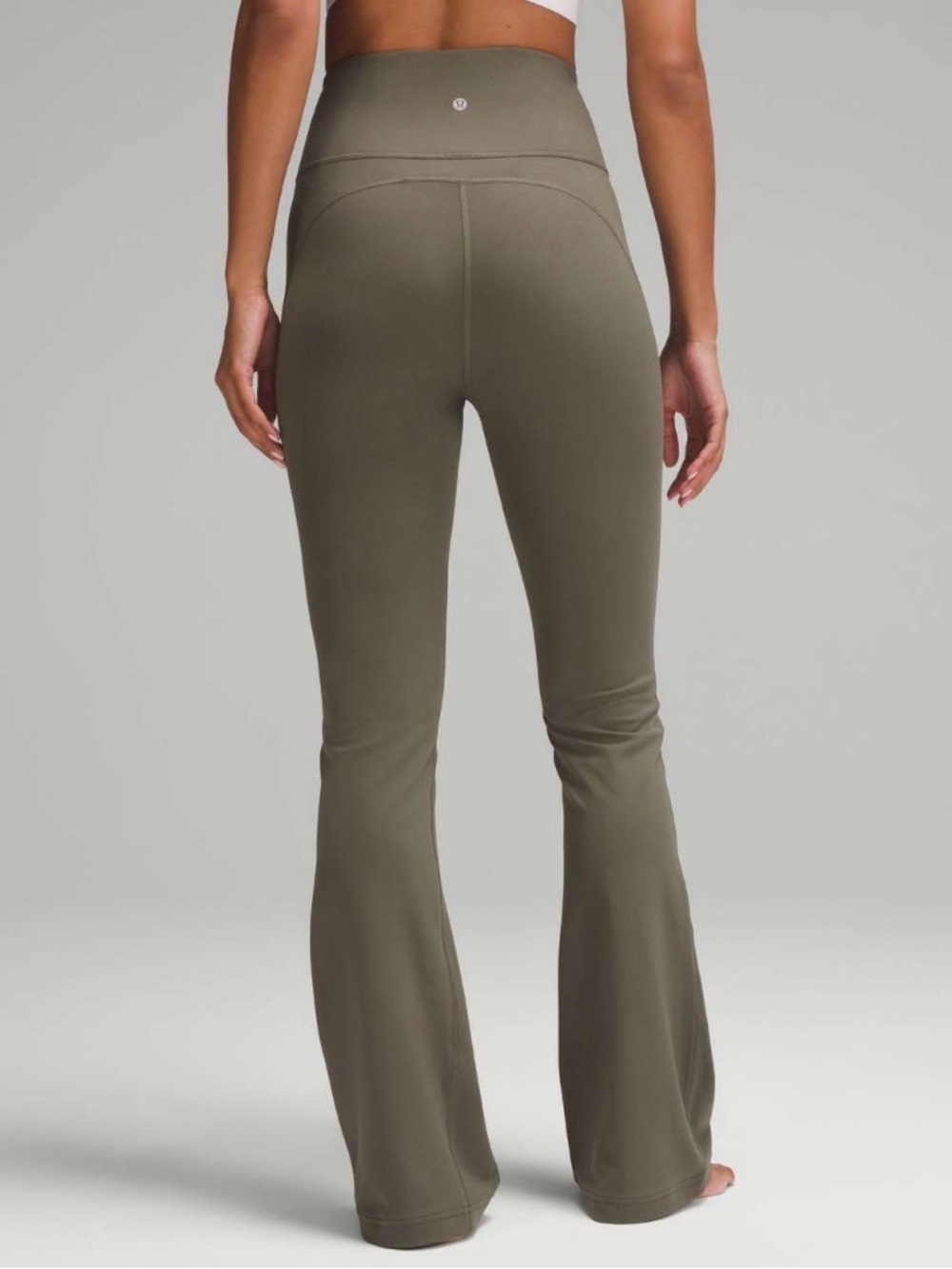 Lululemon Groove Super-High-Rise Flared Pant Nulu Regular Army Green Size 6